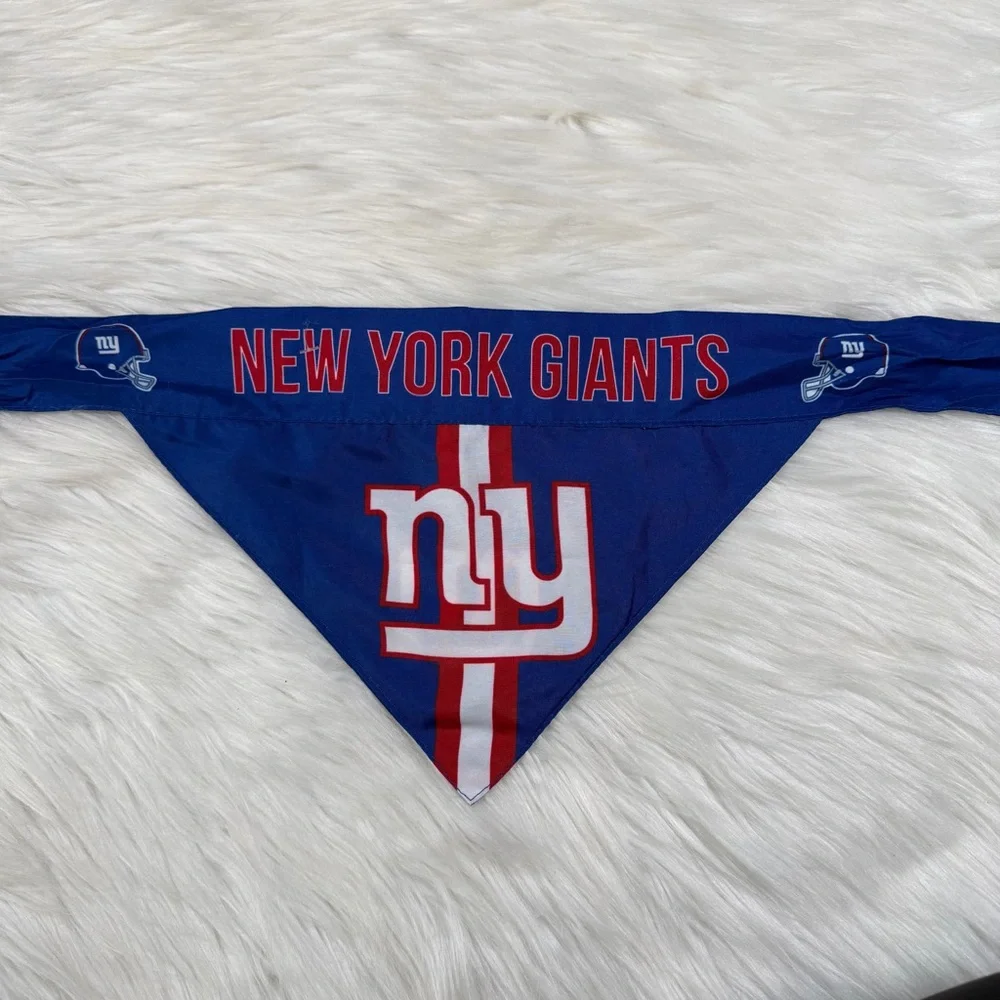 NWT Yuppy Puppy New‎ York Giants Reversible Bandana